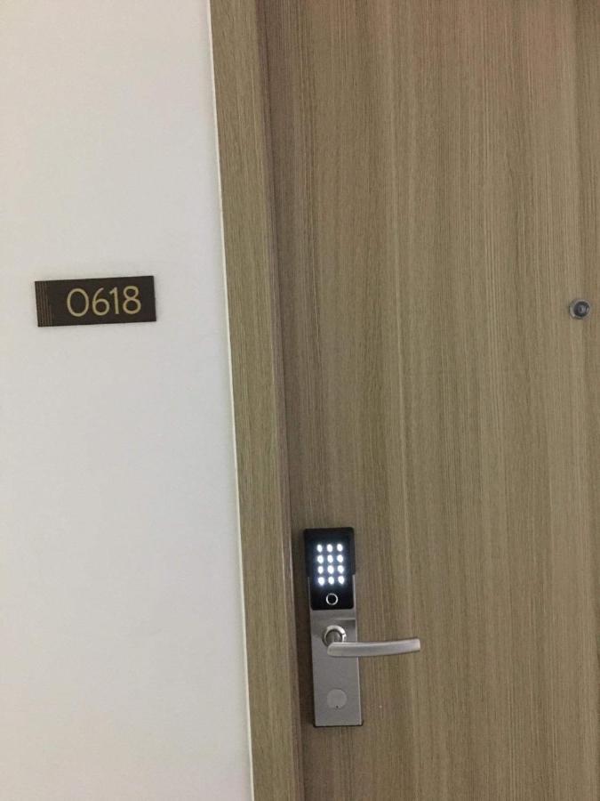 Deluxe Suites Razelles 2 At Shore 2 Residences Tower 1 Pasay Bagian luar foto