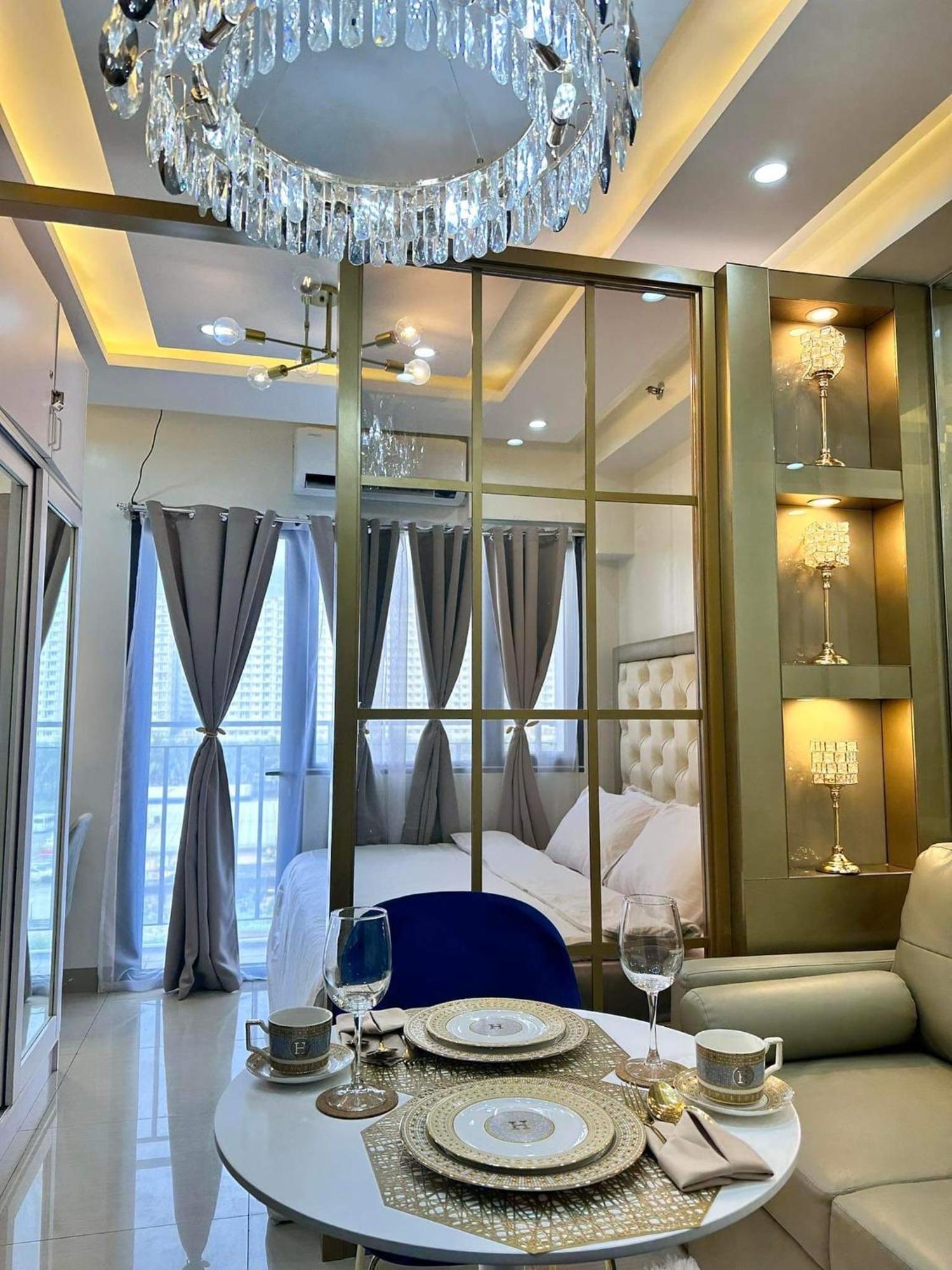 Deluxe Suites Razelles 2 At Shore 2 Residences Tower 1 Pasay Bagian luar foto
